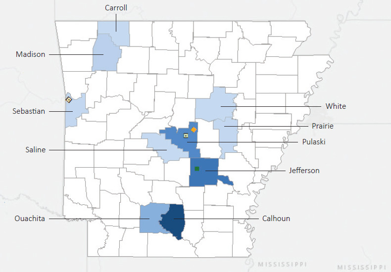 Map presenting top defense contract spending locations within the state of Arkansas with an overlay showing the positions of key military installations differentiated by service and active/reserve affiliation.